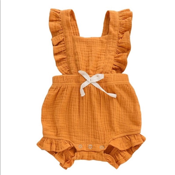 Super cute and soft baby romper 🌸 Rust - Picture 1 of 3